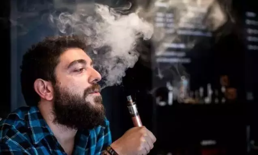 如何解決電子煙漏油的問題？